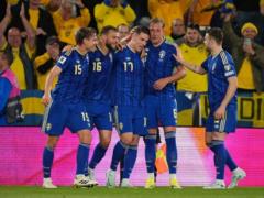 Швеция празднует выход на ЧМ после победы над Украиной