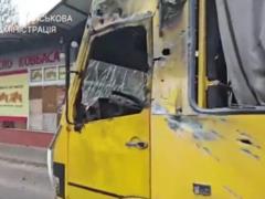 Россияне атаковали маршрутку в Херсоне, семеро пострадавших