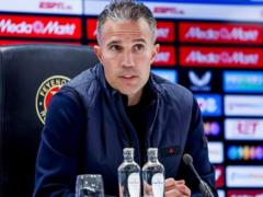 Van Persie praised top-flighter Feenoord, who is turning around after injury