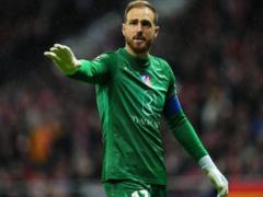 Oblak poses for the match against Barcelona
