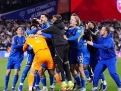 Leeds Visov in the FA Cup semi-final defeating West Gem in a penalty shootout