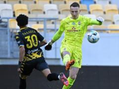 Riznik kept 60 clean sheets in the UPL