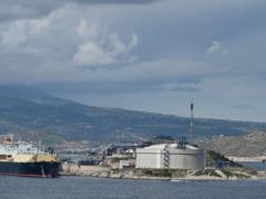 Экспорт сжиженного газа из США находится почти на пиковом уровне - EIA