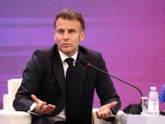 Макрон осудил удары Израиля по Ливану