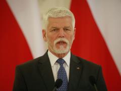 Заявления Трампа наносят НАТО больший ущерб, чем действия Путина, — Петр Павел