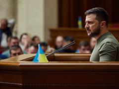 Зеленский отреагировал на принятие важных законов в Раде