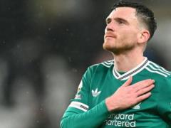 Robertson for a short time before moving to Tottenham