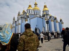 Как прошла Пасха в Киеве: молитвы за мир и возрождение народных традиций