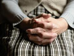 Пенсии заметно выросли: сколько украинцев получают более 10 тыс. грн