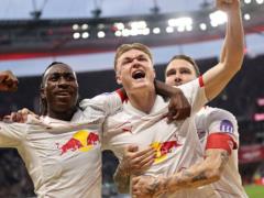 Leipzig beat Eintracht away from home