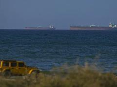 Как прошли 24 часа  американских горок  вокруг Ормузского пролива — CNN