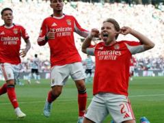 Benfica beat Sporting in a dramatic Lisbon derby