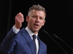Мадяр прокомментировал возвращение Украине средств Ощадбанка