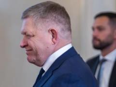 Фицо продолжает искать обходной путь в Москву: через какую страну он хочет лететь