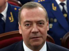 Медведев назвал европейских лидеров  сумасшедшими : в чем дело
