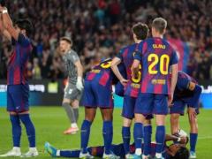 Yamal turned to the fans of Barcelona after an injury that ended her season ahead of schedule