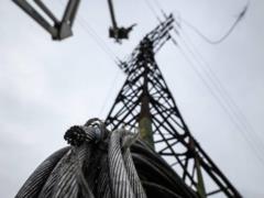 Отключения света охватили 13 областей Украины