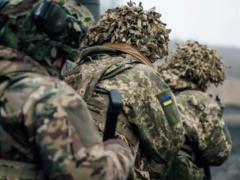 Зеленский инициировал продление военного положения