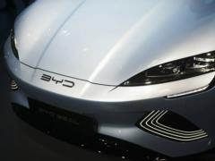 Самый популярный автобренд 2025 года заходит в Украину: где откроется первый салон
