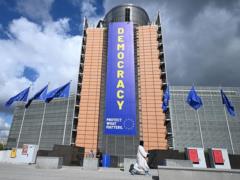 ЕС думает о ужесточении налоговых условий Киеву по кредиту в €90 млрд - СМИ