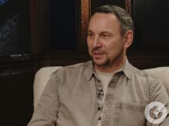  Я уже попрощался с жизнью . Валерий Харчишин рассмешил историей о  предсмертном сообщении  жене из самолета