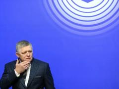 Фицо против военных займов Киеву и бесплатной передачи оружия
