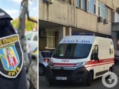 В Киеве на Позняках возле многоэтажки обнаружили тело женщины. Подробности трагедии