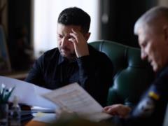 Зеленский рассказал, как россияне грабят ВОТ