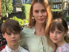Фреймут показала, какой особый подарок вручила сыну на 10-летие
