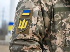 Зарплаты военных пересчитают: названы новые суммы