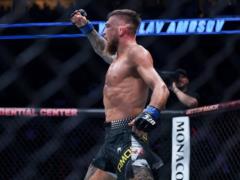 Украинец получил денежный бонус за победу в UFC