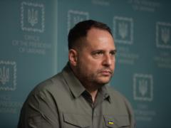 ВАКС назначил рассмотрение ходатайства о мере пресечения в отношении Андрея Ермака
