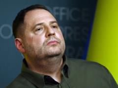 The trial of Ermak: the former head of the OP is chosen a preventive measure live