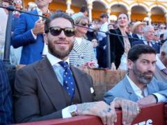 The legendary Sergio Ramos a short time before the arrival of the city of Seville