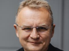 Во Львове мужчина облил мэра города Садового неустановленной жидкостью: злоумышленника задержали