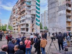 Иностранные дипломаты поветили место удара РФ по дому в Киеве