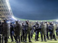 Ultras Nantes celebrated Halilhodzic s farewell match