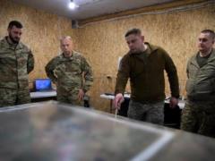 Сырский посетил корпус Хартия на Харьковщине