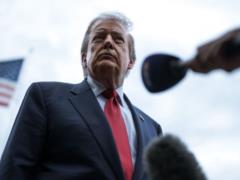  То, что мы сделали, просто поражает : Трамп объявил себя лучшим президентом в истории