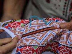 Сколько украинцев носят вышиванки: результаты опроса Gradus