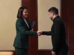  Сказал Лукашенко, а приехала Тихановская : Зеленский прокомментировал предложение встречи президентов Украины и Беларуси