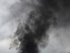 Чернигов под массированной атакой: взрывы, повреждены предприятия и дома