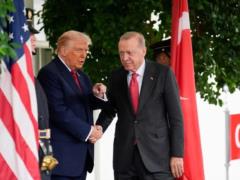 Эрдоган и Трамп могут встретиться на футбольном матче: о чем будут говорить