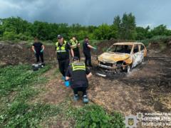 Под Винницей нашли сожженный автомобиль с телом в салоне