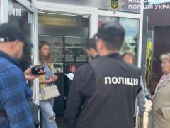 В Киеве раскрыли схему сбыта вейпов и другой контрафактной продукции