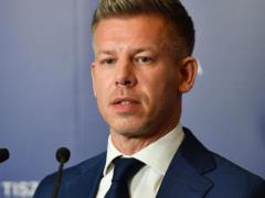 Мадьяр осудил инцидент с российским дроном в Румынии, Орбан призвал к ней