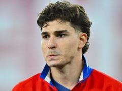 Альварес рветься до Барселони