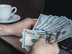 Курс уже у предела: банки и обменники  готовятся  к изменению стоимости доллара