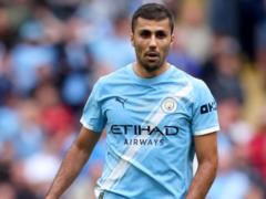 Rodri is in talks with Manchester City for a new contract