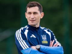 Stepanenko: You’ll be right along that side of the edge, and immediately you’ll be on the bench